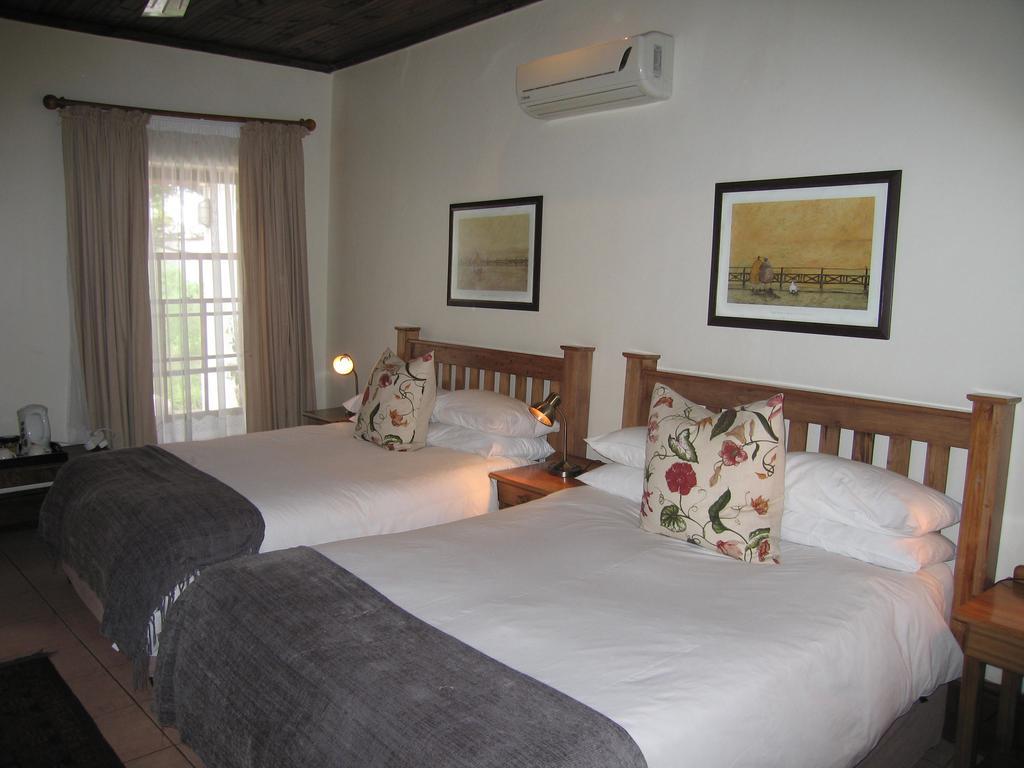 Matoppo Inn Beaufort West Bagian luar foto