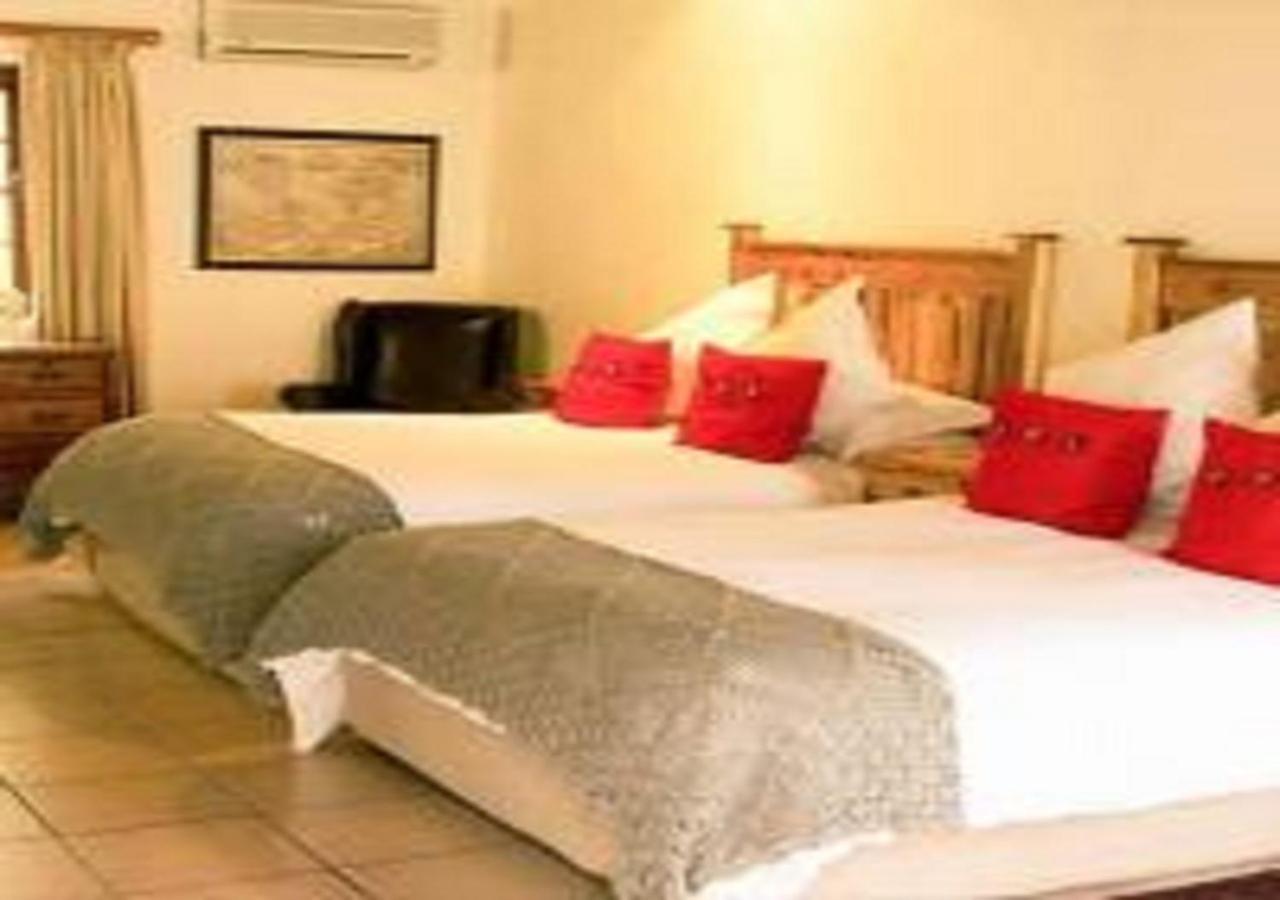 Matoppo Inn Beaufort West Bagian luar foto